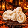Świeca Halloween motocykl z czaszką – prezent i dekoracja